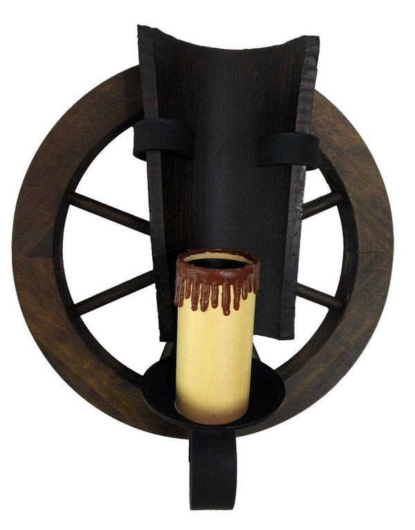 Wagon wheel wall lamp