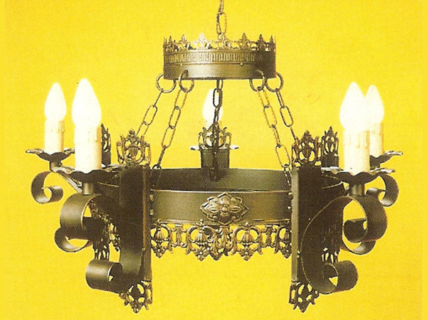 Candeeiro de coroa de ferro forjado 5 luzes