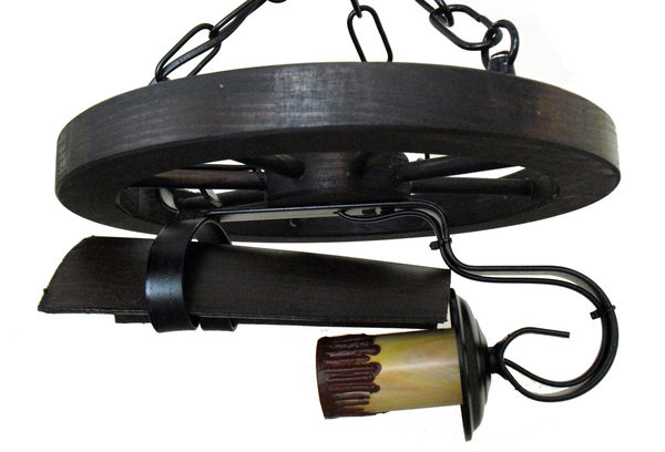 1-light ceiling lamp, with a cart wheel. Walnut tile.